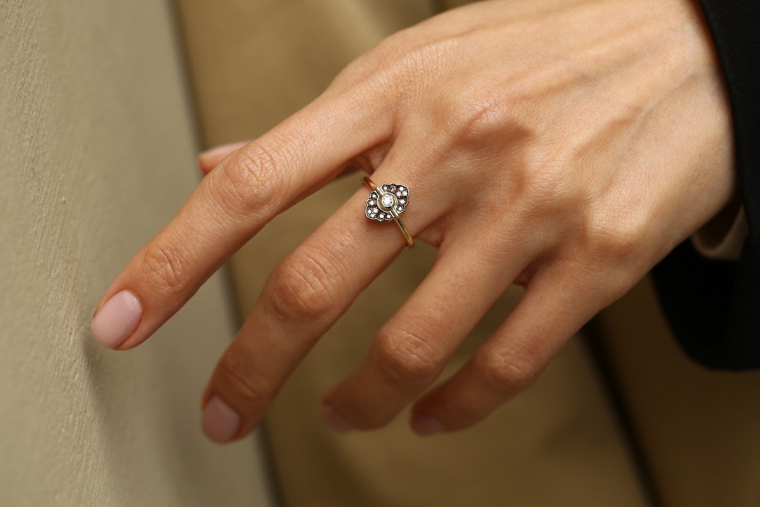 Alpha Ring (1)