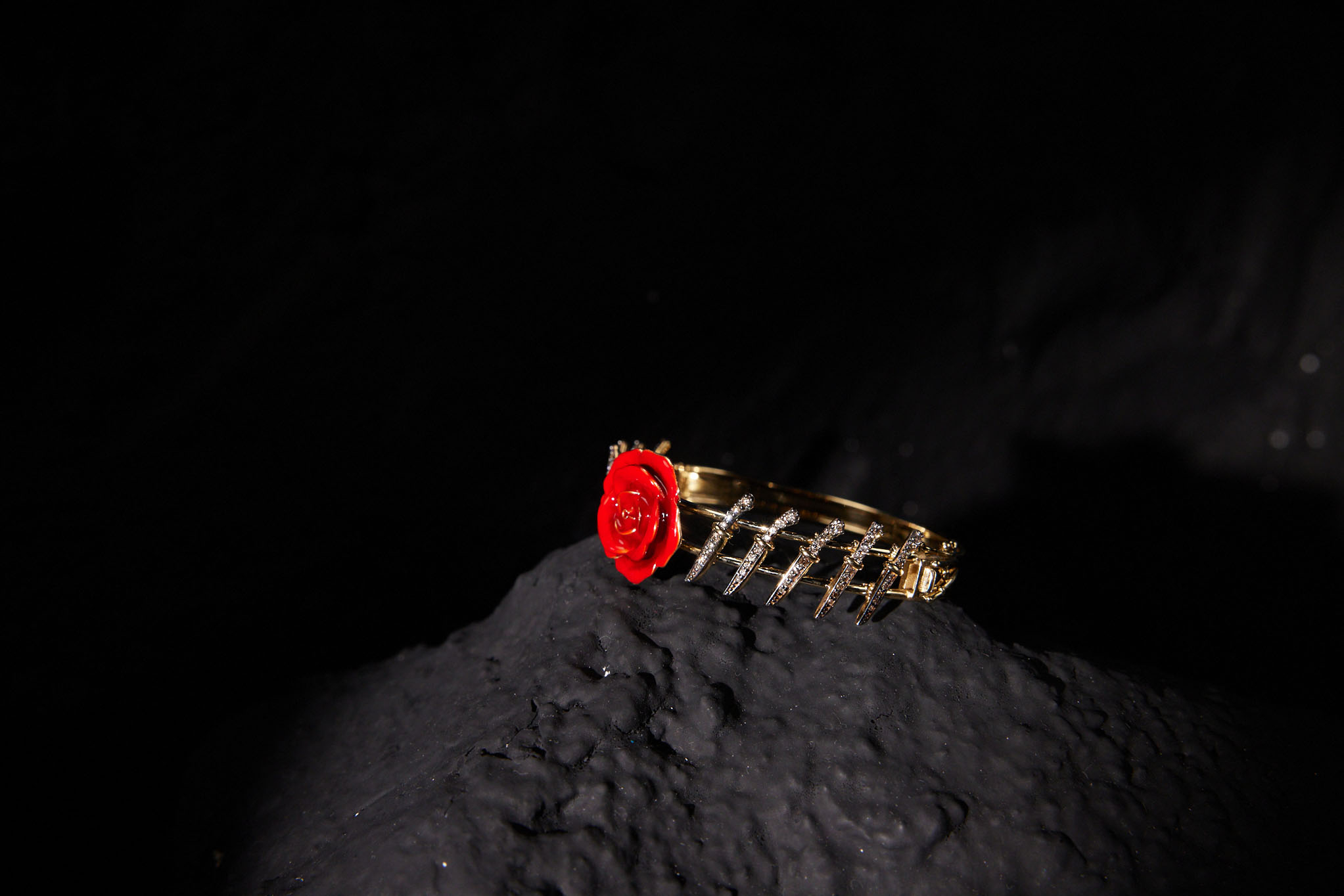 Bıçak ve Gül  Bangle