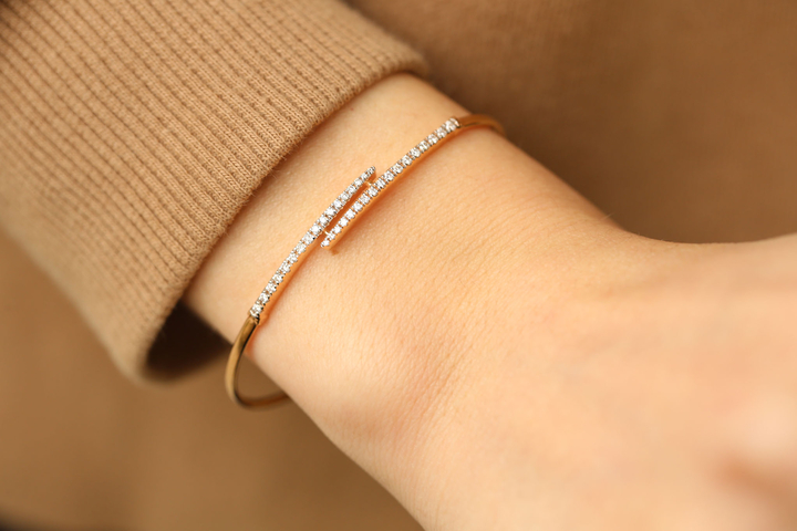 REİS - Claw White Bangle