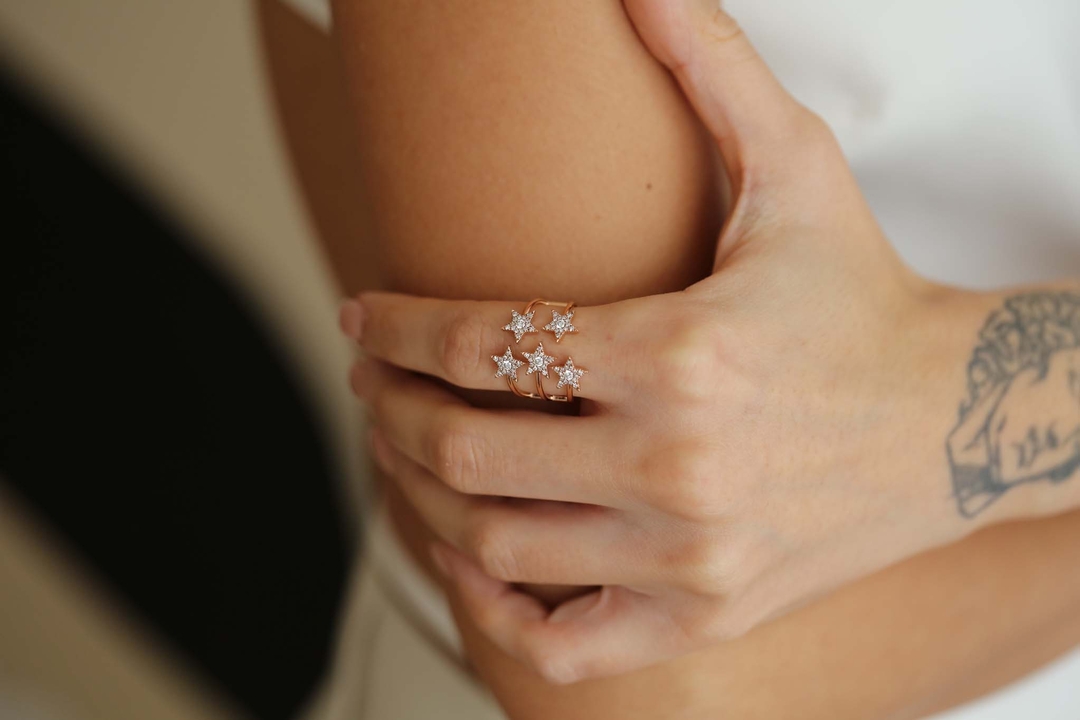 Felix Star (1)
