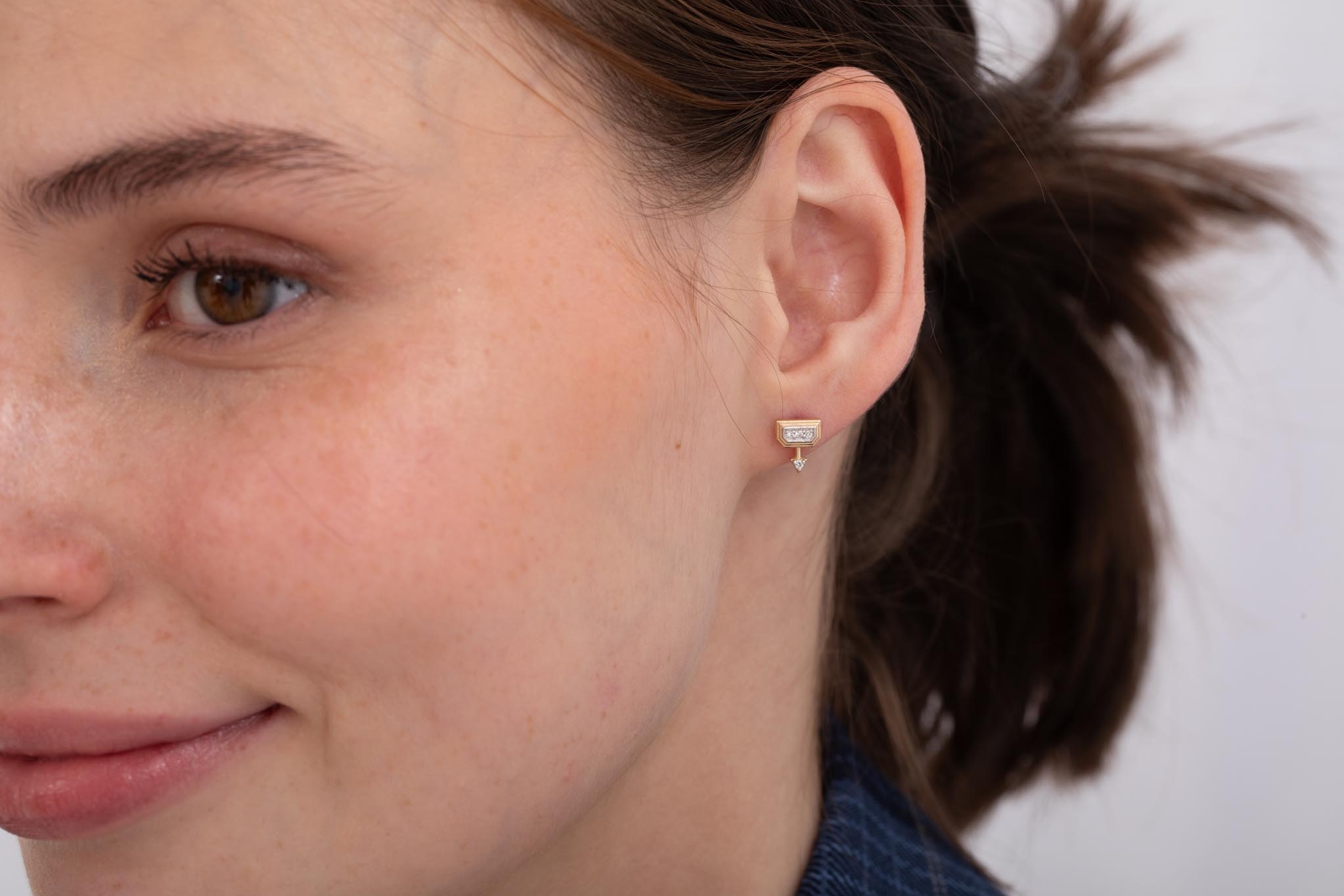 Glow Dia Earring