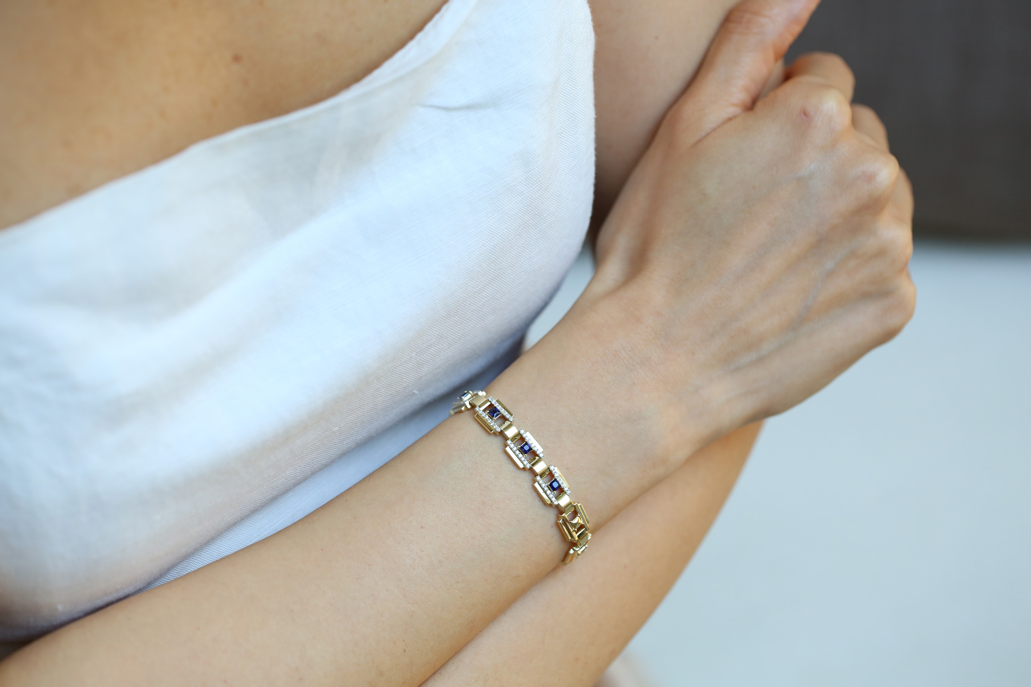 Grand Blu Bangle | Reis Kuyumculuk
