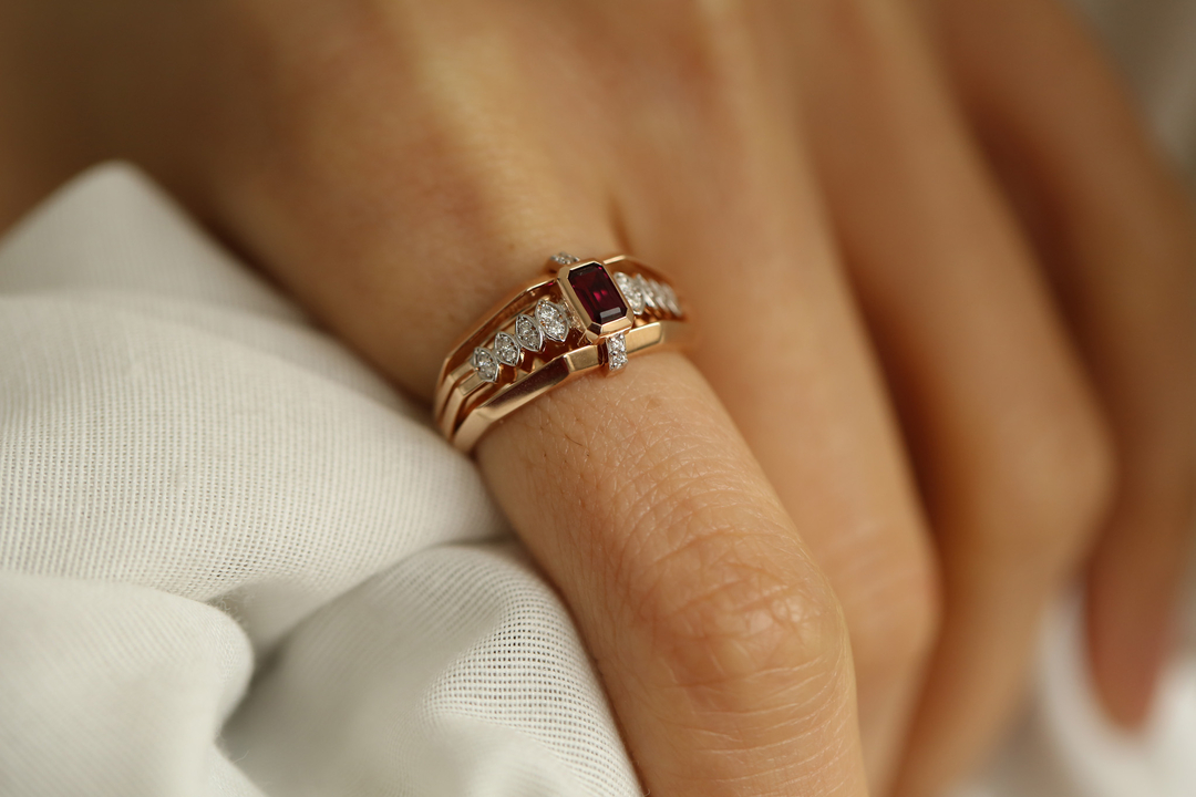 Queen Ruby II (1)